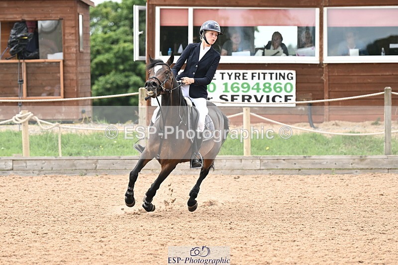 240630A-131526-13615 - Cls 25 HOYS 138cm Qualifier