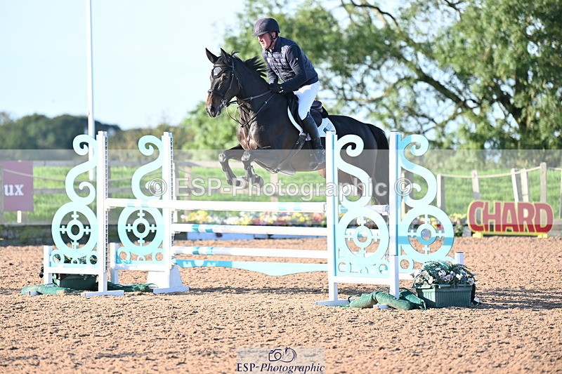 231015A-092040-06920 - Cls 28 Newcomers & 1.10m Open