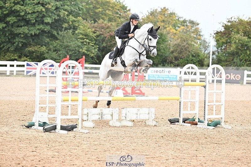 250917-140333-00764 - Cls 5 Foxhunter and 1.20m Open