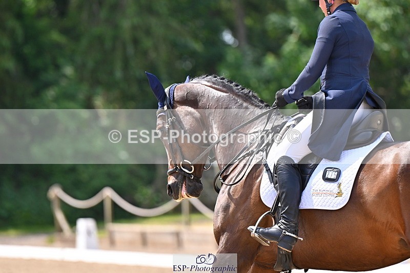 250523A-115338-06694 - C-275-Kat.Raybould-ROYAL.CATCH