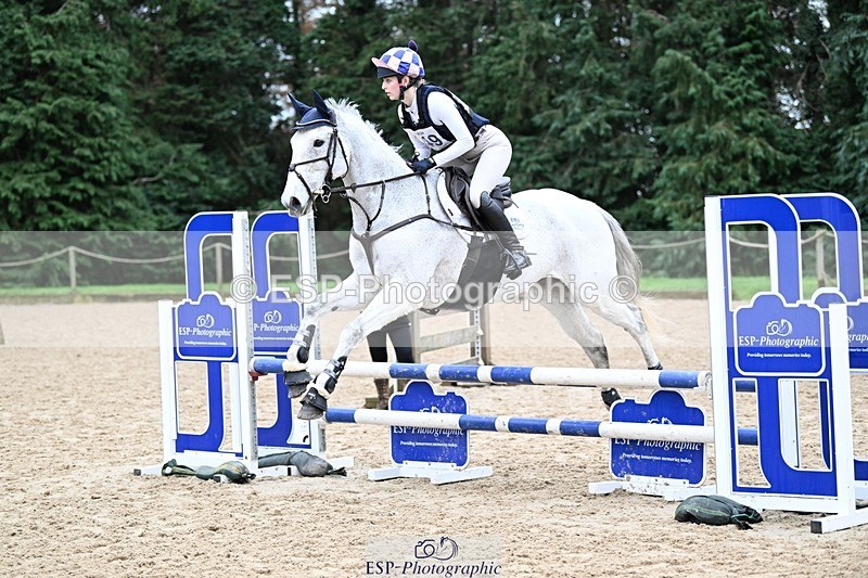 241116-103857-00594 - Cls 2 80-85cm Start to 11.30