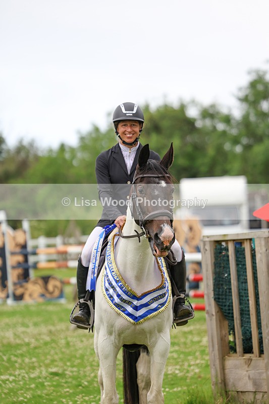 3E7A4109 - Class 6: Hawkins Motors Senior 1.00m Derby