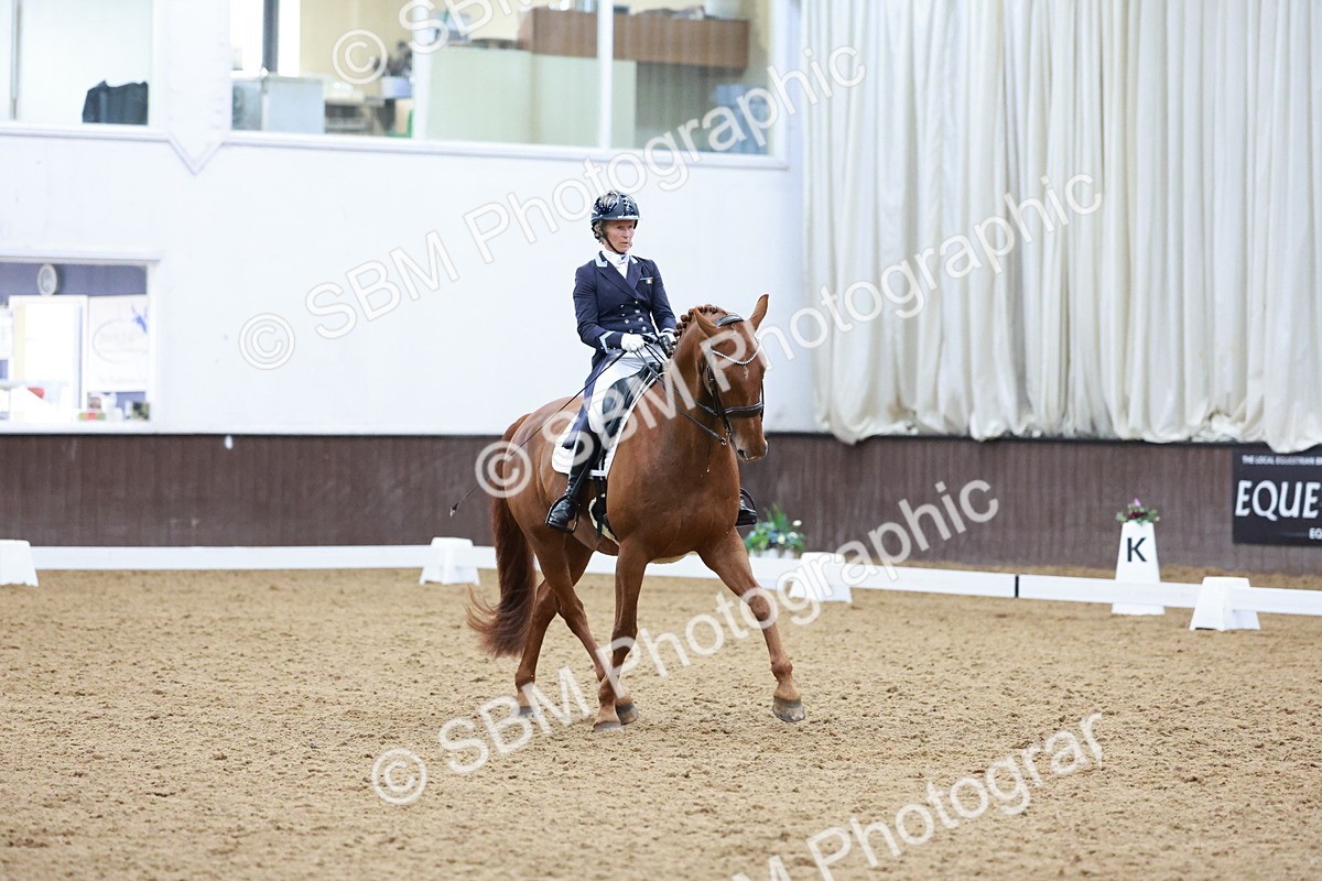 SBM_020849 - Class 13 - FEI INT I - 16.26-17.14