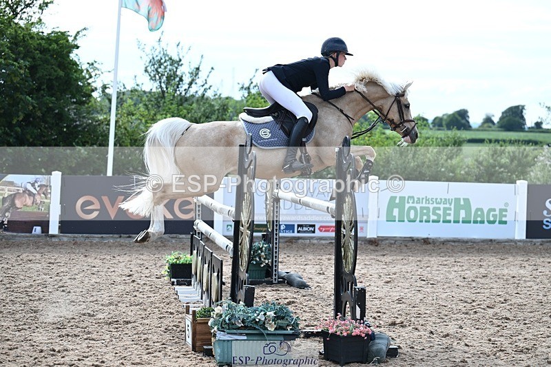 260627-173046-05763 - Cls 27 Foxhunter and 1.10m