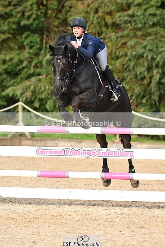 250322A-164714-03622 - Cls 14 Snr Fox & 1.20m Open