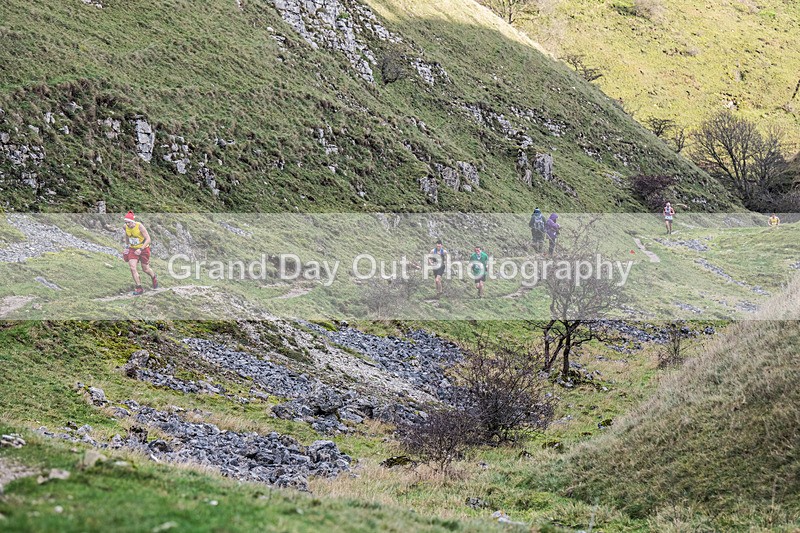 Litton-274 - Litton Christmas Cracker Fell Race (Limestone Series) Sunday 14th December 2025