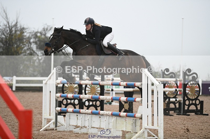 241103A-140004-08359 - SUN Cls 22 Blue Chip Performance Jump Off