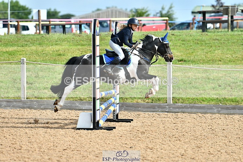 230624A-092756-00184 - Cls 36 Stepping Stones 128 & 138cm