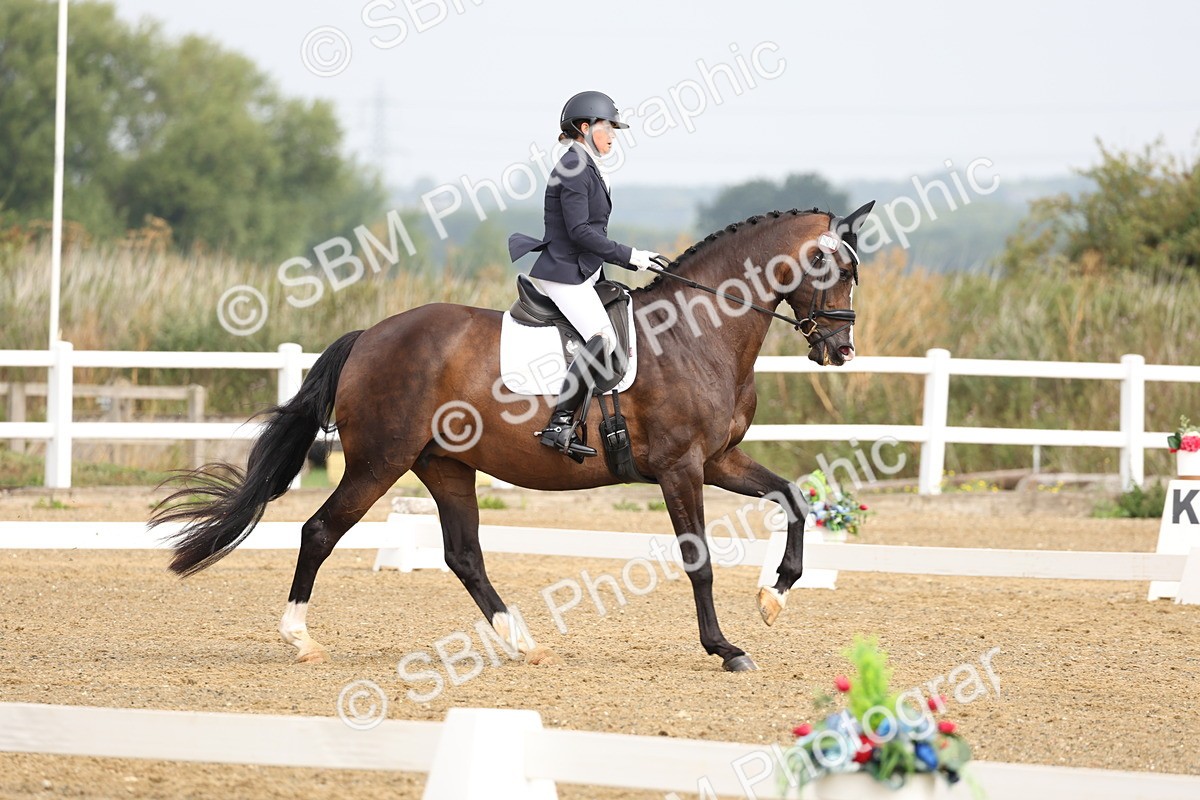 SBM_005510 - Class 6 - Novice 6 - 9.30-10.12