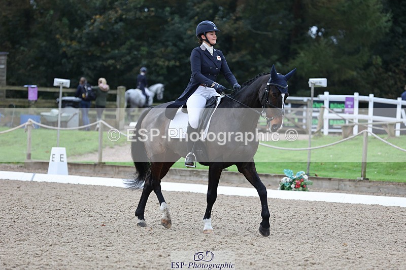 241024-094546-01151 - 130-Imogen.White-BE.TOUCHABLE