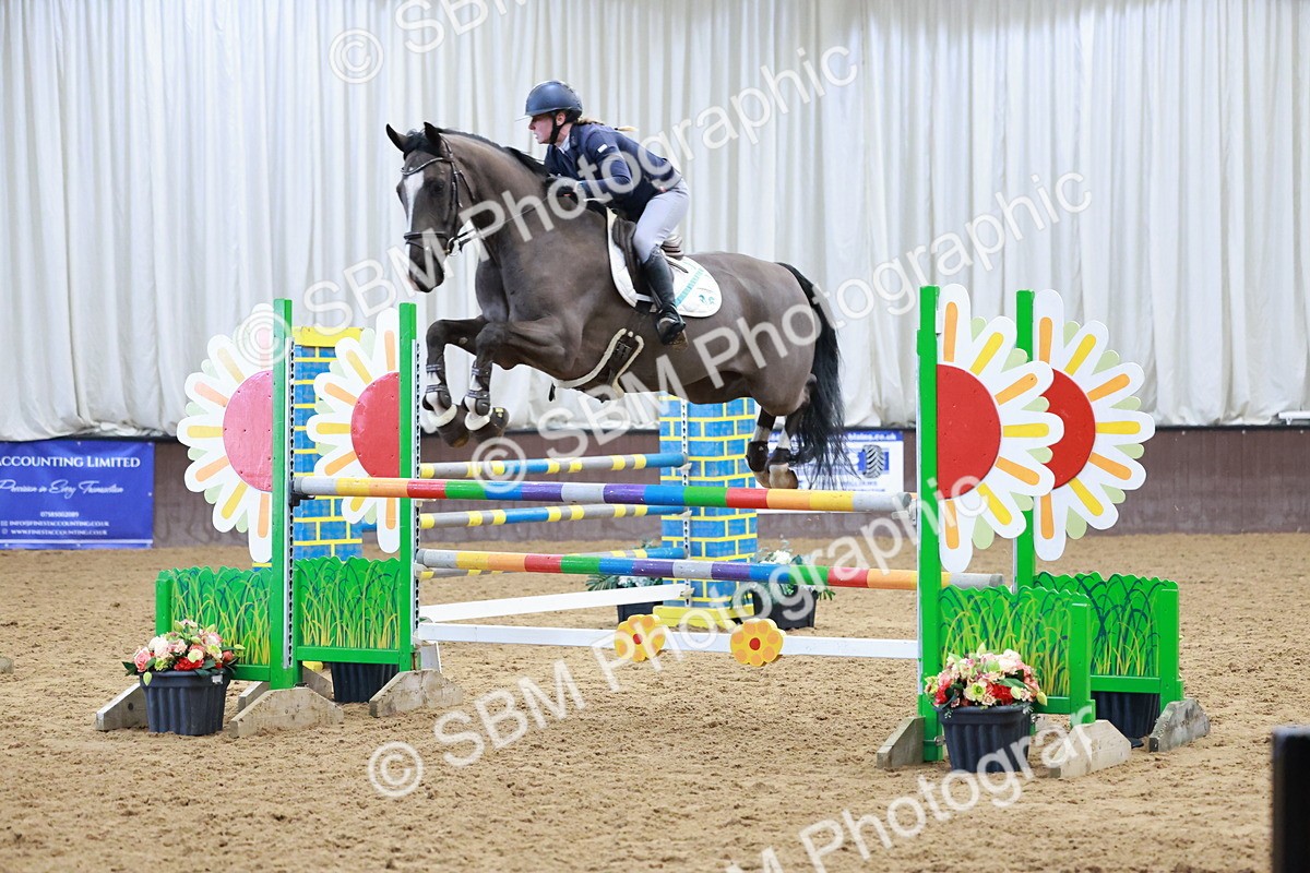SBM_003544 - Class 11 - Senior Newcomers/ 1.10m Open