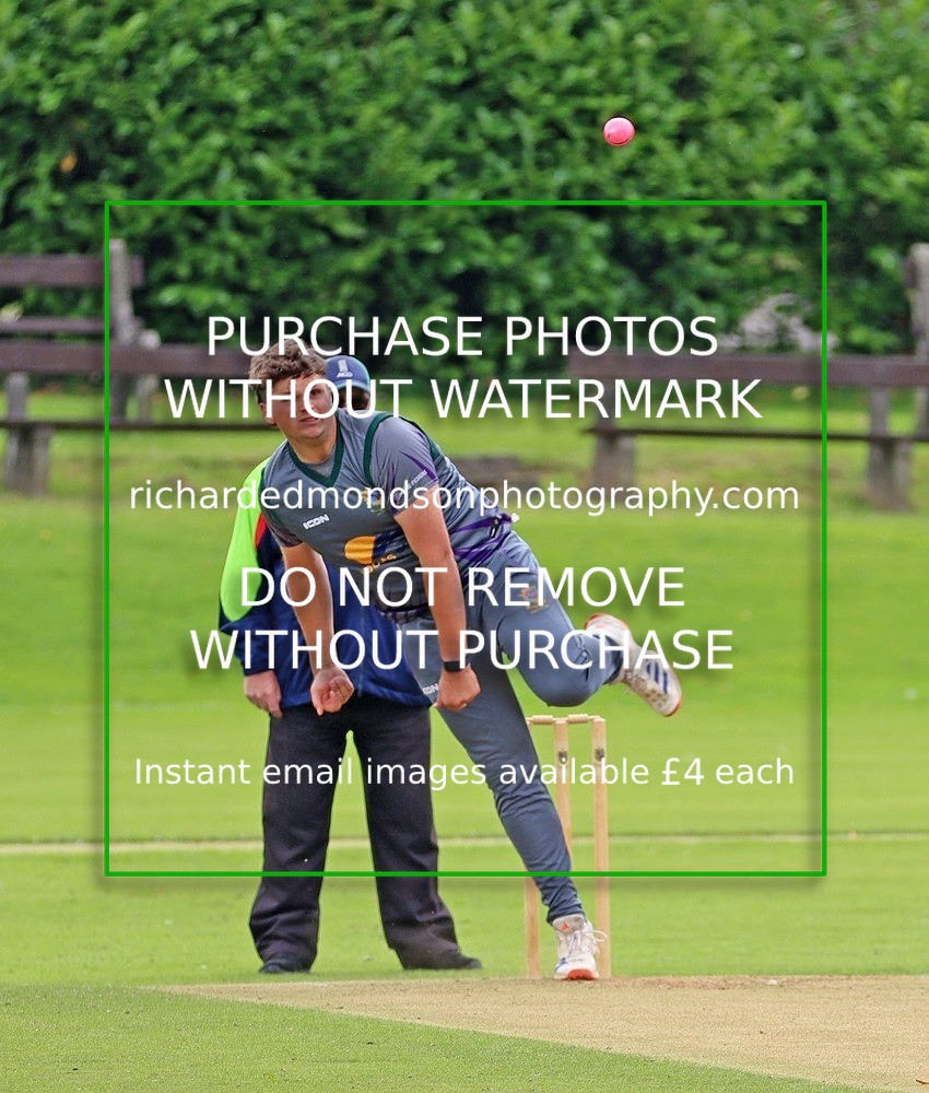IMG_3335 - Kendal vs Longridge 40 Over Cup 1/4 Final (4/8/24)