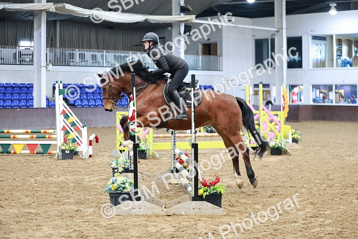 SBM_000143 - Class 1 - Clear Round 80cm - 90cm - 1.00m