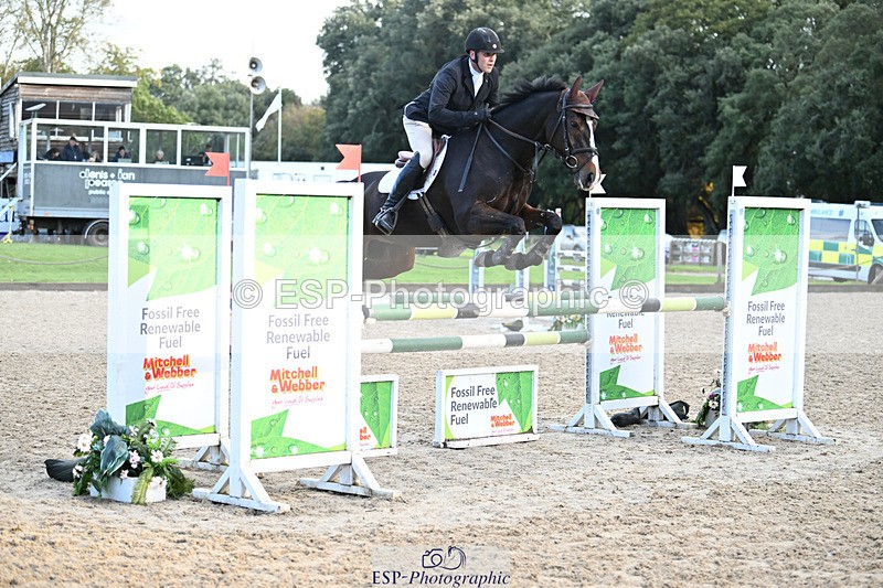 241025-094625-05173 - 104-Matthew.Glentworth-BEST.TRICK