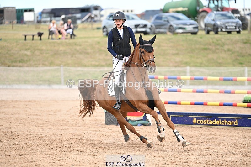 250726-143207-06966 - Cls 15 Snr Foxhunter