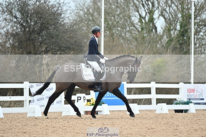 250214-115706-01204 - 132-Ben.James-Onyx.T