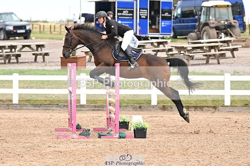 250727-144645-10948 - Cls 35 1.05m Amateur Quali