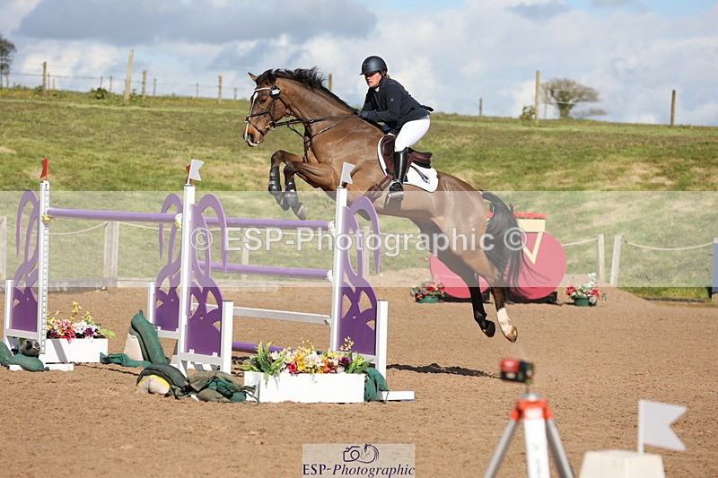 240419A-162852-09394 - Cls 10, 2 Star Big Tour 145cm  15.45 to 16.35 break