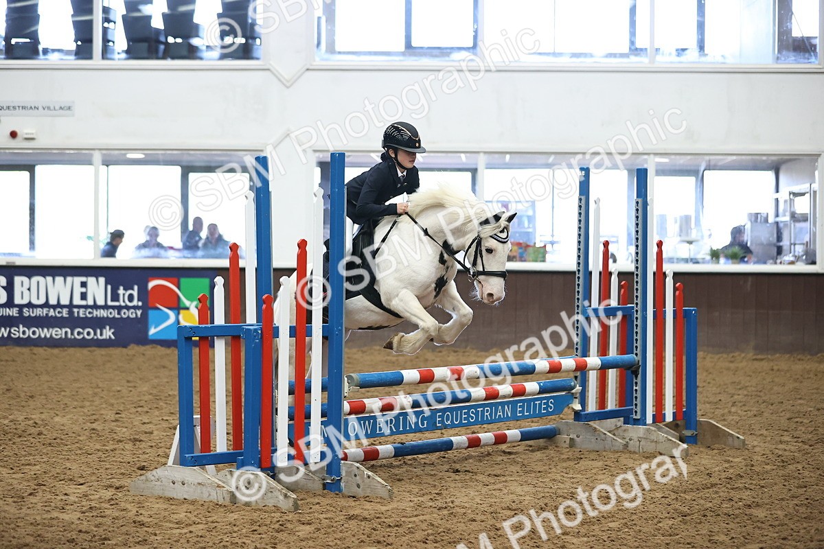 SBM_001740 - Class 5 - Henlow Veterinary Hospital - 70cm Area 12 Championship Qualifier