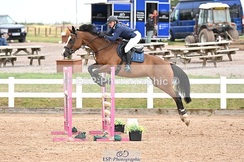 250727-150027-11003 - Cls 35 1.05m Amateur Quali