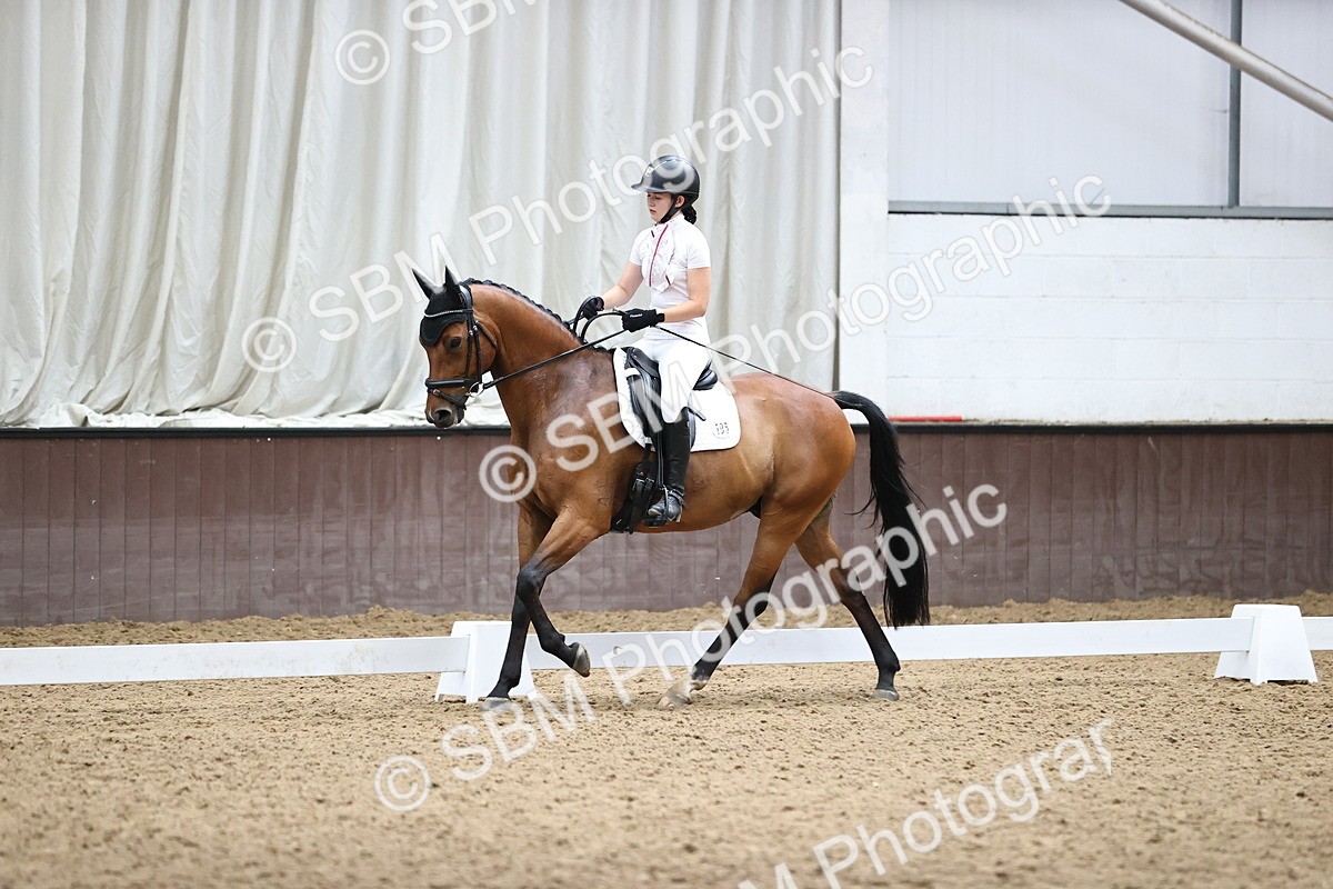 SBM_002473 - Novice 4 - 13.38-14.30