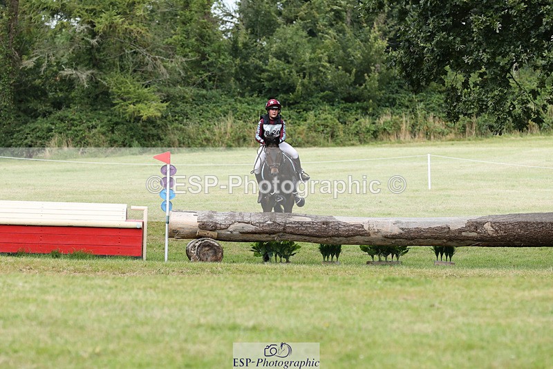 240825X-161222-36430 - 80cm XC 15.30 to 16.30