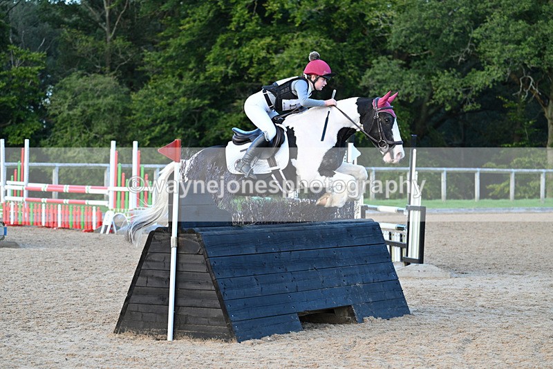 WJ7_7087 - Time 17:12 to 17:30