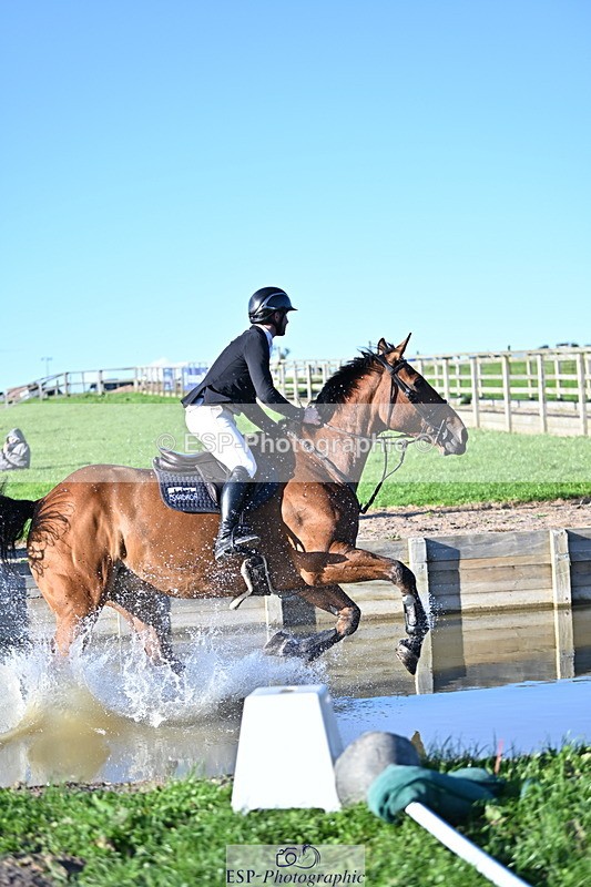 240912A-174150-02741 - Cls 7 Snr 90cm Open Speed Derby