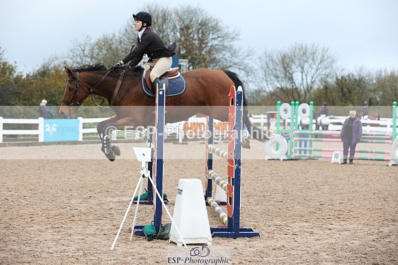 231112A-104657-03430 - Cls 17 Blue Chip Novice Winter Qualifier