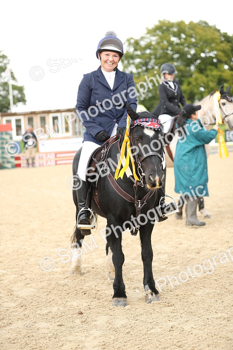 SBM_01057 - J27 - Senior Horse & Pony 50cm Championships
