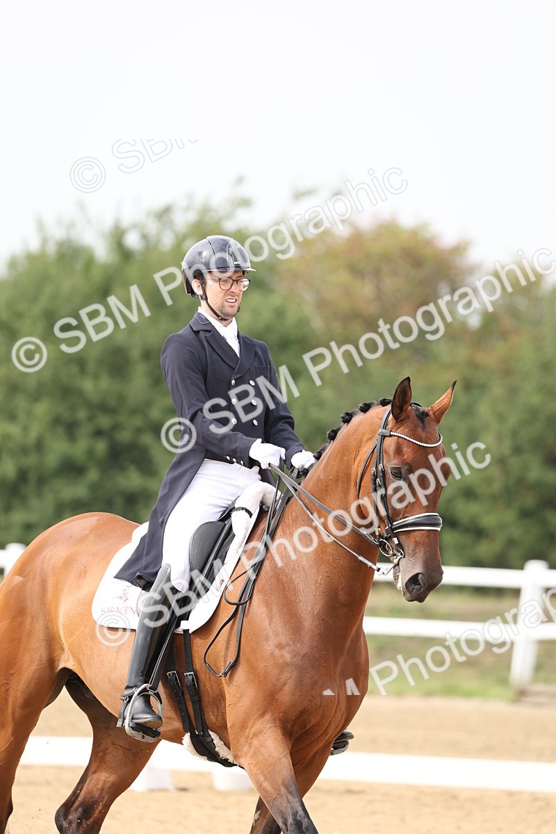 SBM_008273 - Class 10 - FEI INT I - 16.10-16.50