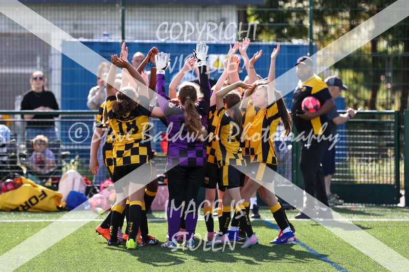 1DX30002 - Sun 14th U11 Girls