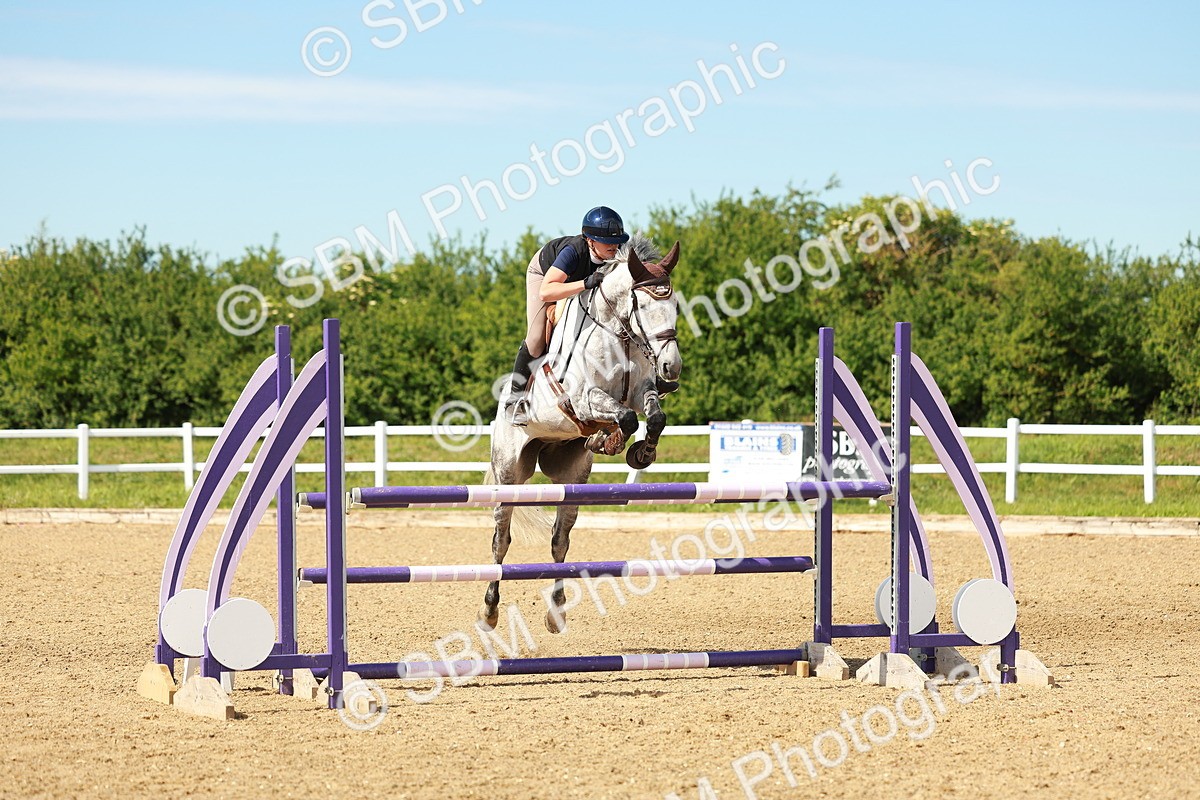 SBM_002607 - Class 4 - Senior Newcomers - 1.10m