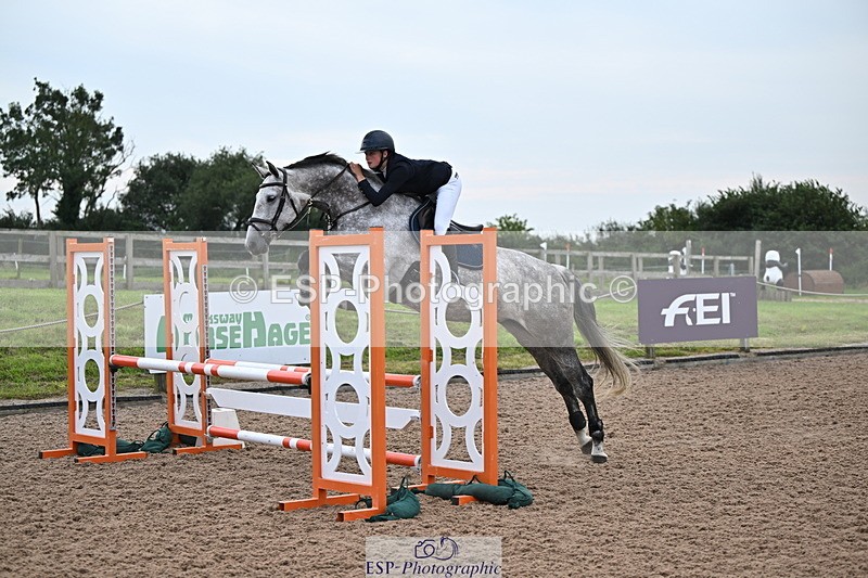 240828A-101333-00039 - Cls 1 Snr British Novice and 90cm Open