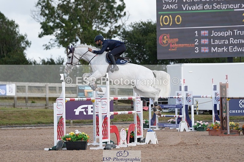 250720-163536-21254 - Cls 4, 3 Star Small Tour