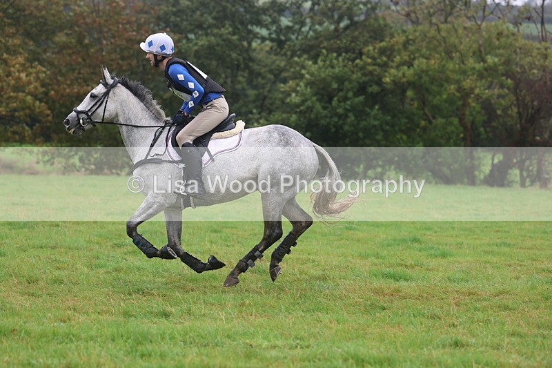 3E7A1383 - Class 2: 70cm: Half Roll Top