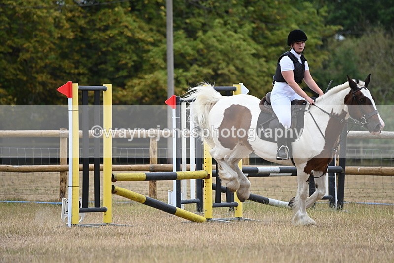 WJ6_0721 - Class 14 Intermediate Jumping 75cm