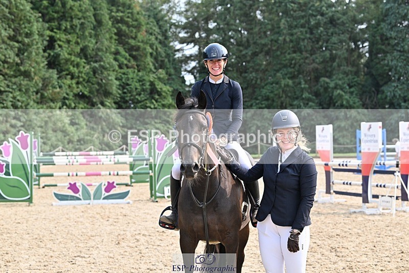 240818-154313-05297 - Cls 12A Snr Foxhunter & 1.20m Open