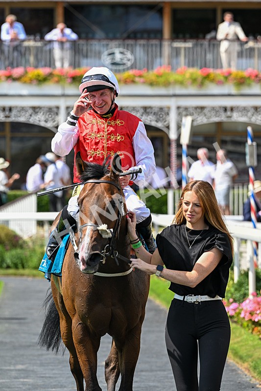 110726-Race 3-Redorange-7016 - Race 3 15.12pm John Smith's City Walls Stakes