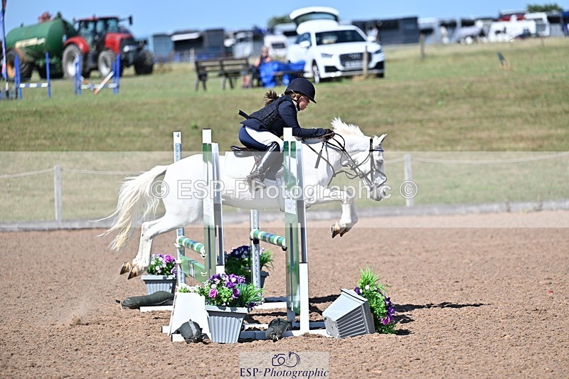 250627-161038-00639 - Cls 6 Stepping Stones 128cm and 138cm