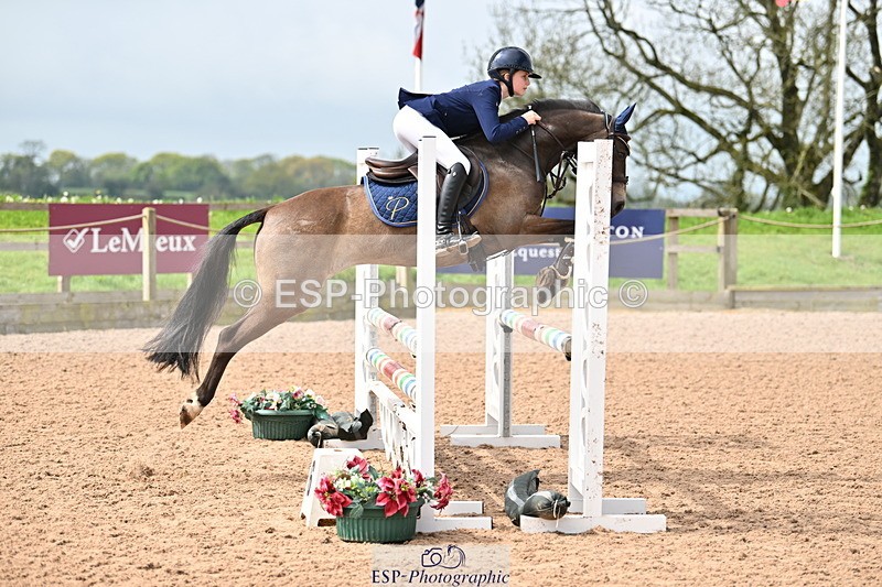 240506A-110207-08372 - Cls 3  Pony Discovery & 90cm Open