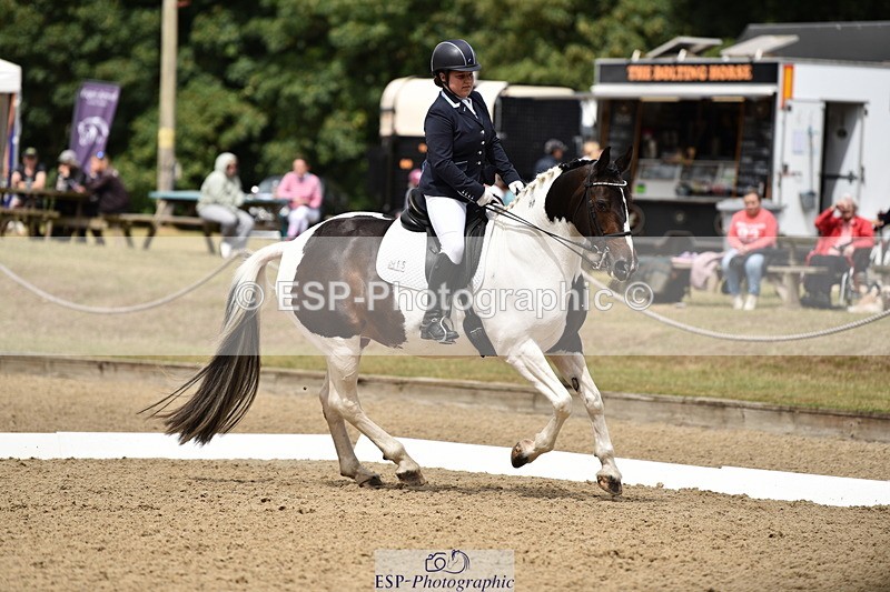 140110A-005758-10791 - 015-Lauren.Picknett-Bonnie.V