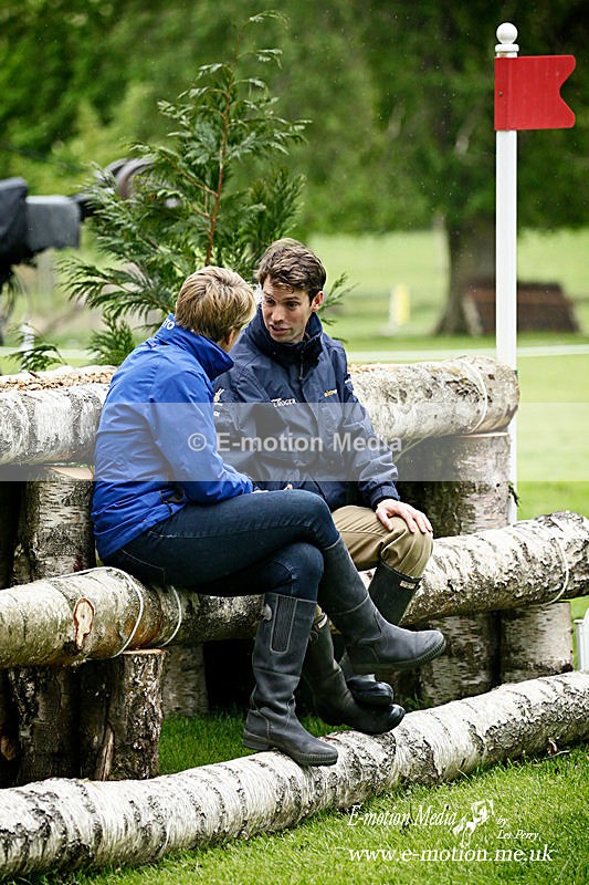 _LES0064a - Equestrian