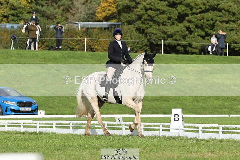 251024A-102457-07749 - D-344-Johanne.Heuff