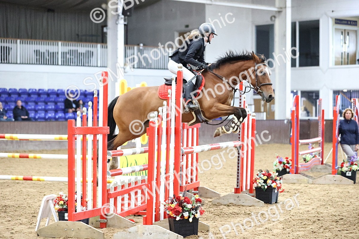 SBM_001223 - Class 5 - Blue Chip Pony Newcomers 1.00m Open