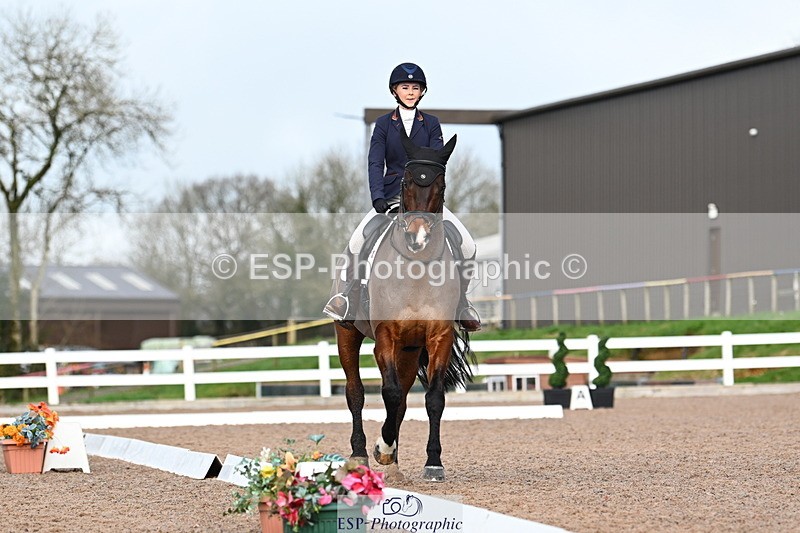 240218A-135947-07937 - 174-Charlie.Cornish-Dali.Van.Het.Burghof.Z