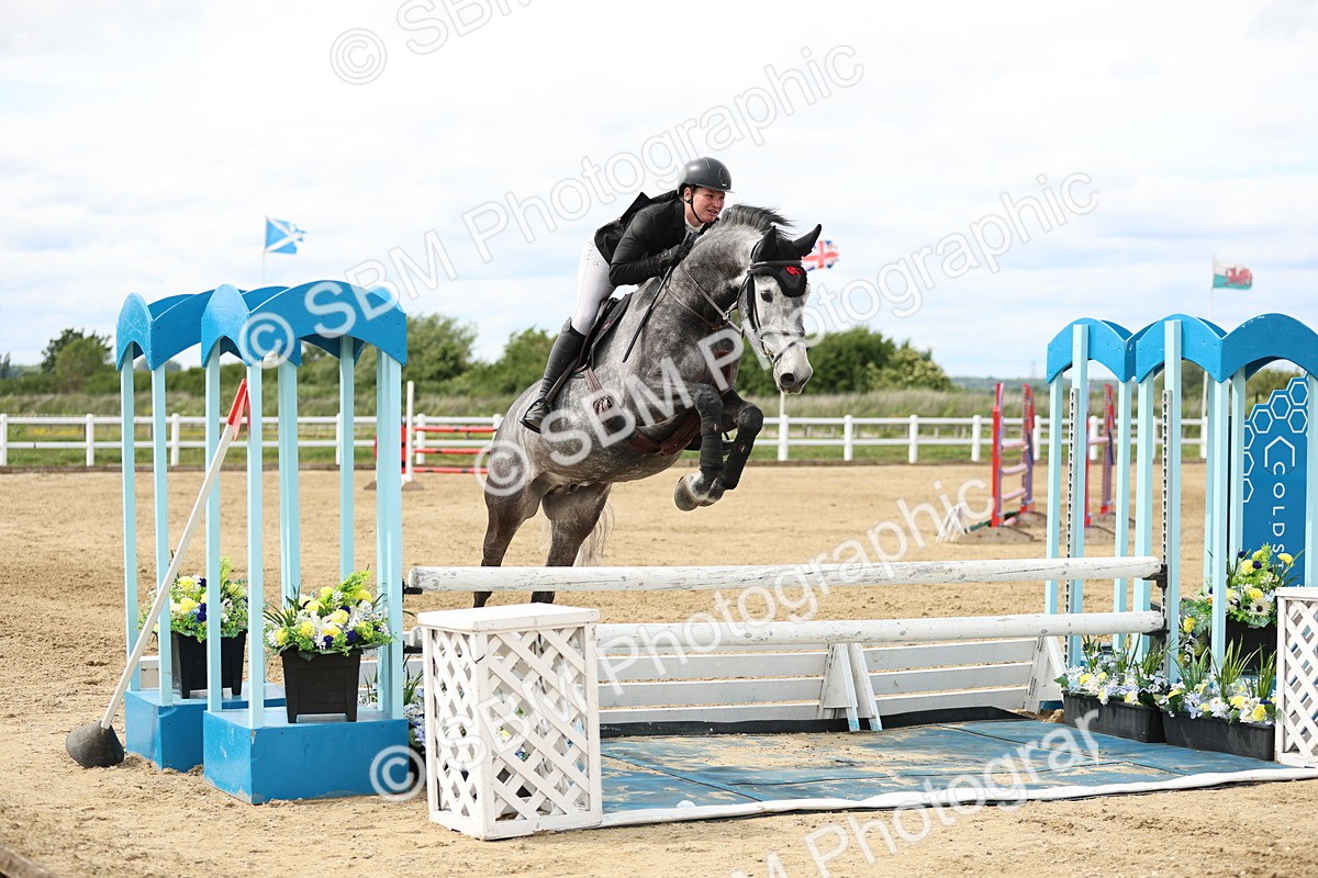 SBM_001362 - Class 5 - Senior Foxhunter - 1.20m