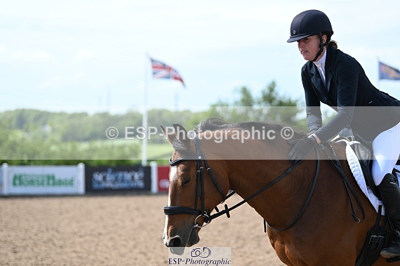 260507-135747-03750 - Cls 9 1.05m Amateur Qualifier