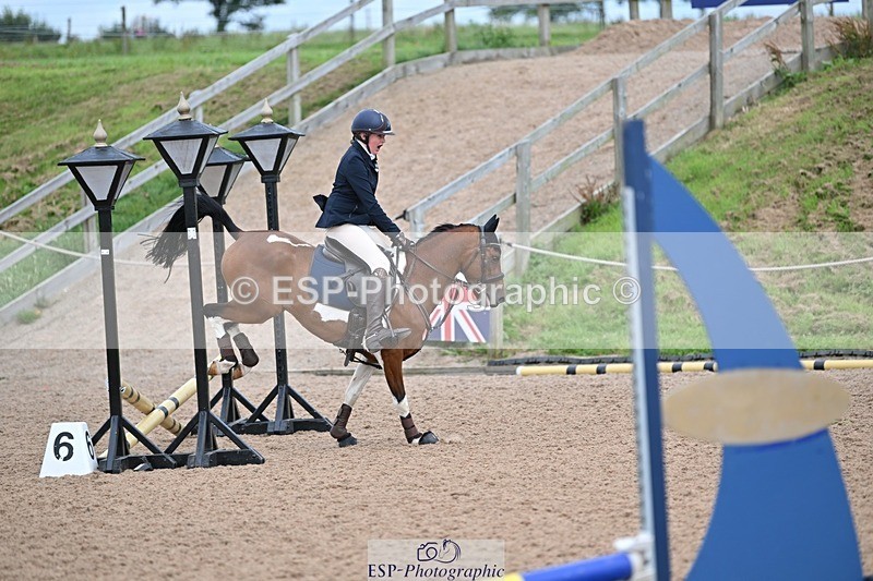 240813-155131-00099 - Clear round & 60cm