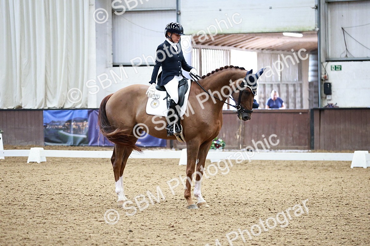 SBM_000414 - Class 1 - Prelim 6 Gold - 11.24-12.40